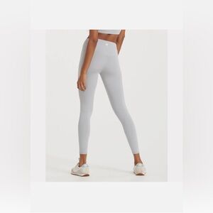 Vuori Lux Rib Studio Legging Heather Gray Athleisure Crop